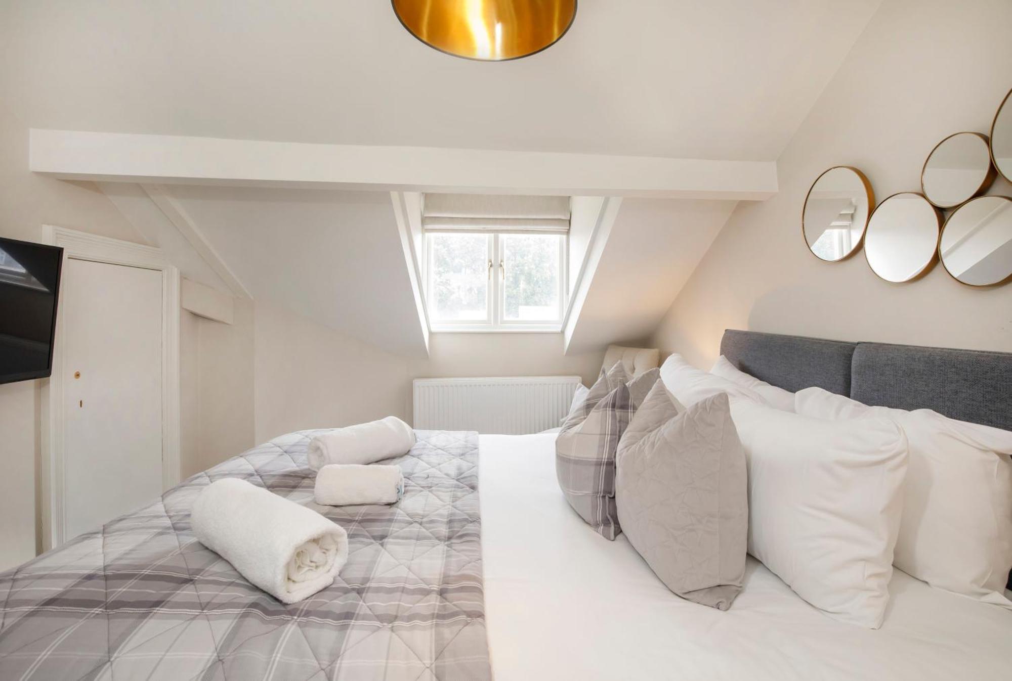 Fishergate Luxury Town House- Close To City Centre - York — Photos 2